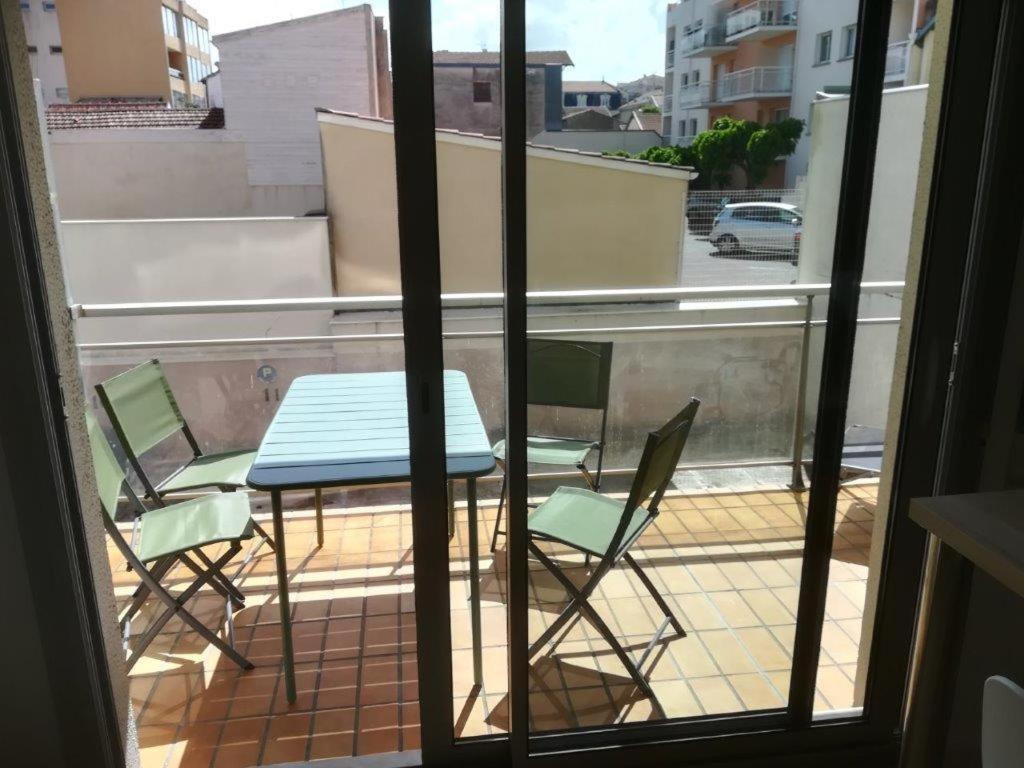 T2 44m2 Hyper Centre, Vélos, Parking Et Grand Balcon English Spoken *