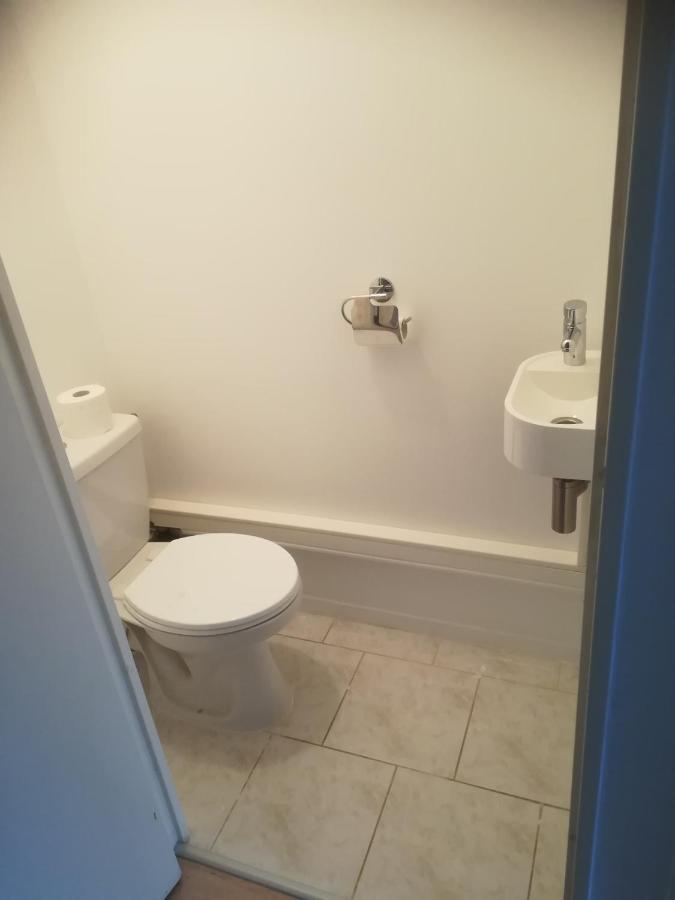 T2 44m2 Hyper Centre, Velos, Parking Et Grand Balcon English Spoken